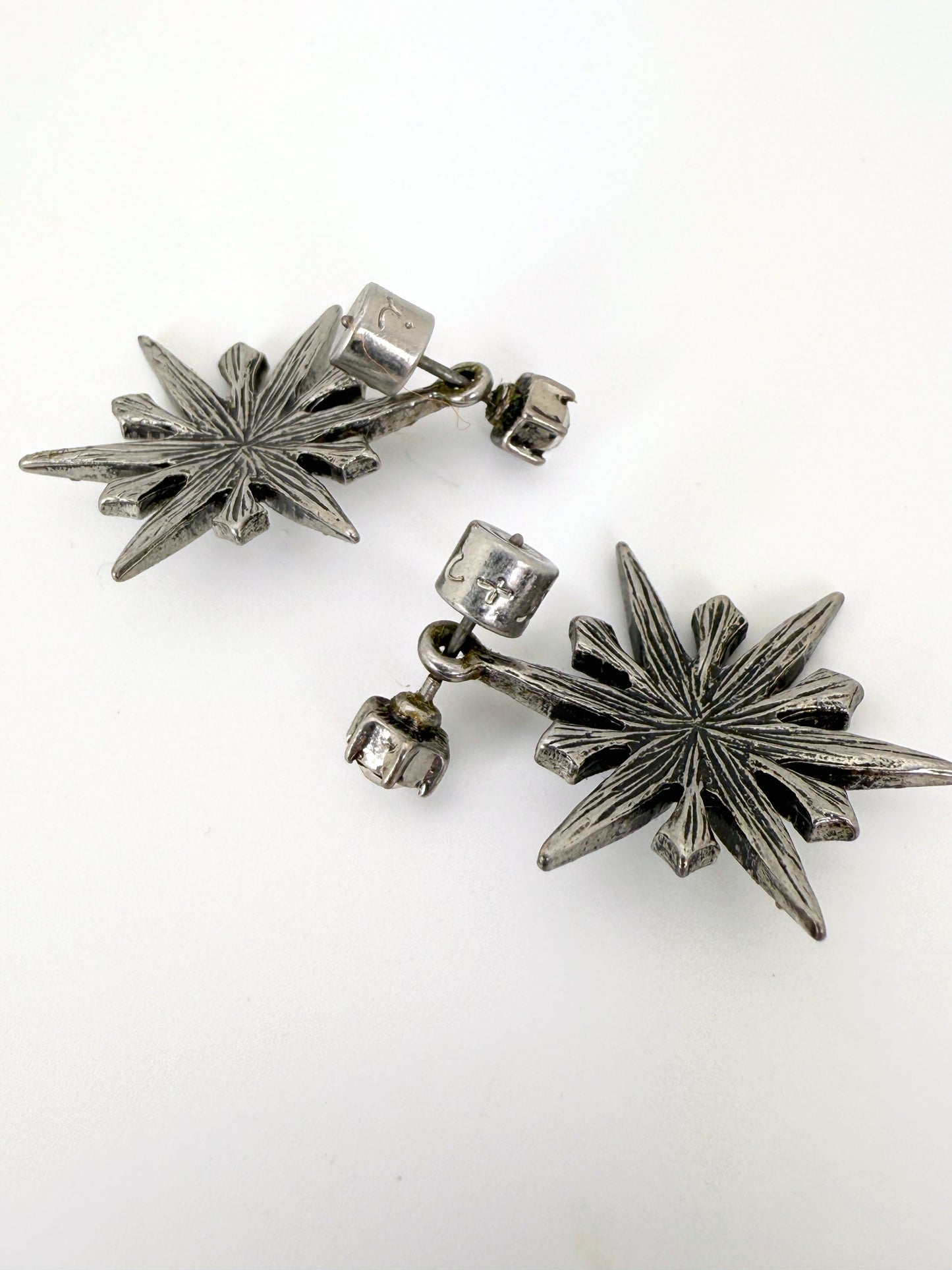 Chloe + Isabel Rhodium-Plated Pave Crystal Snowflake Earrings – Silver-Tone Dangle Starburst Design