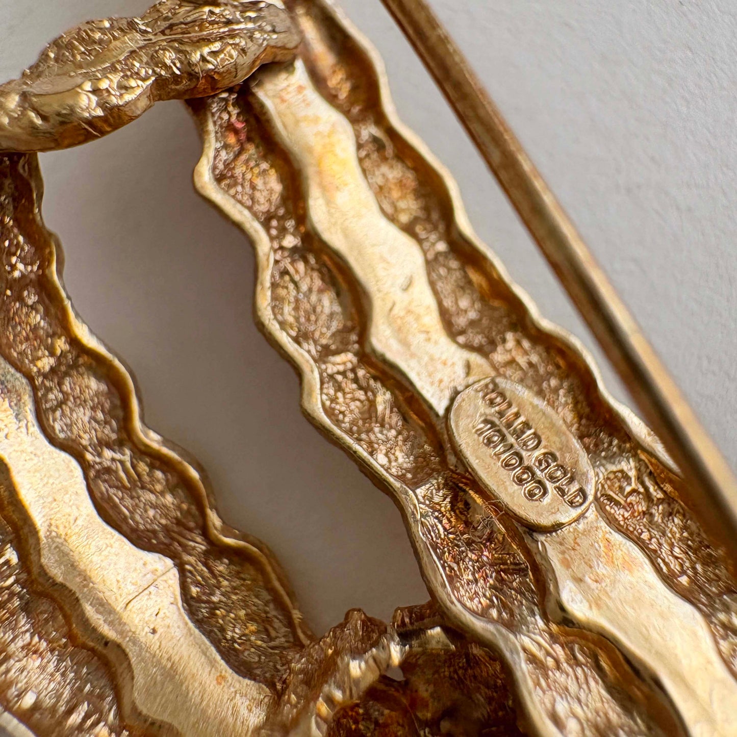 Vintage German Rolled Gold Textured Folded Leaves Brooch – Mid Century