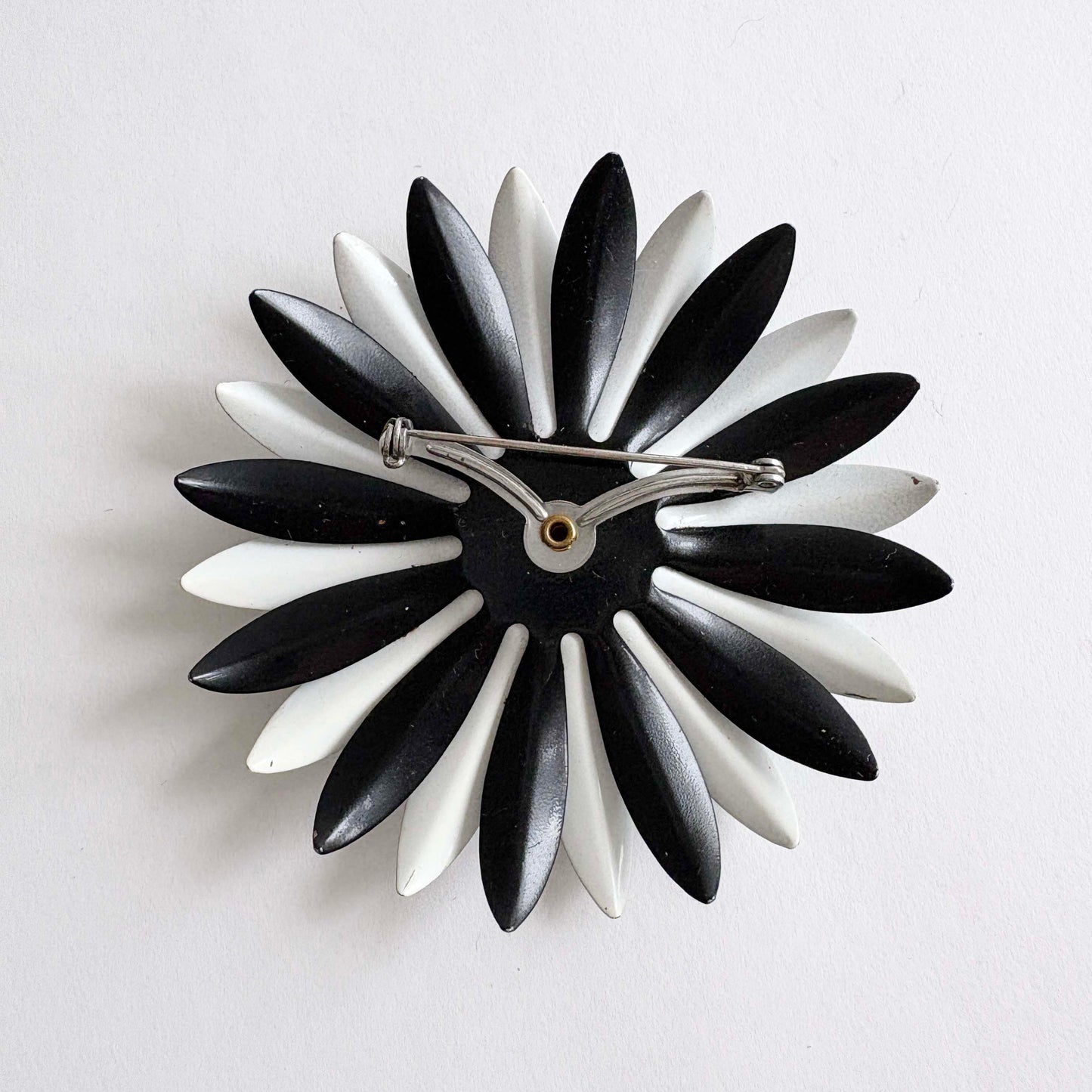 Vintage Large Black and White Enamel Flower Brooch | 1960s–1970s