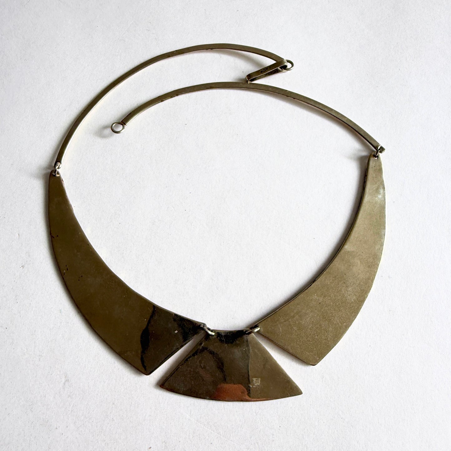 The "Prismatic" Abalone Segmented Collar