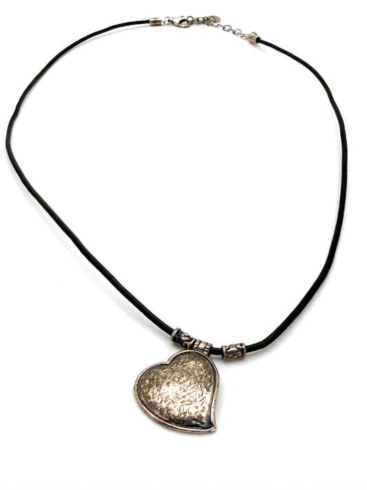Silpada N3235 “You’ve Got Heart” Retired Sterling Silver Pendant Necklace – Leather Cord Adjustable 18–20”