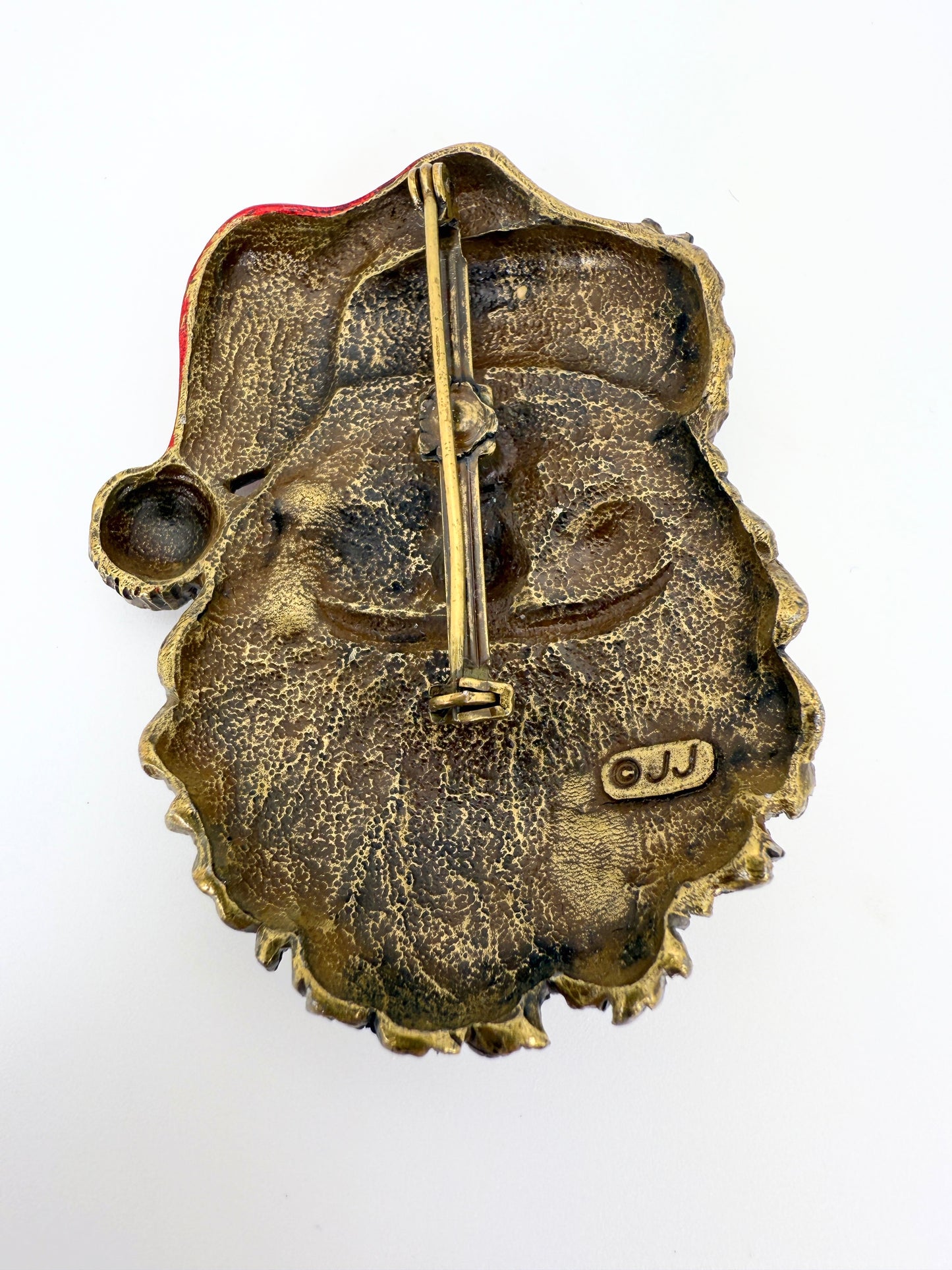 Vintage JJ Santa Claus Brooch – Textured Antique Gold-Tone with Red Enamel Hat