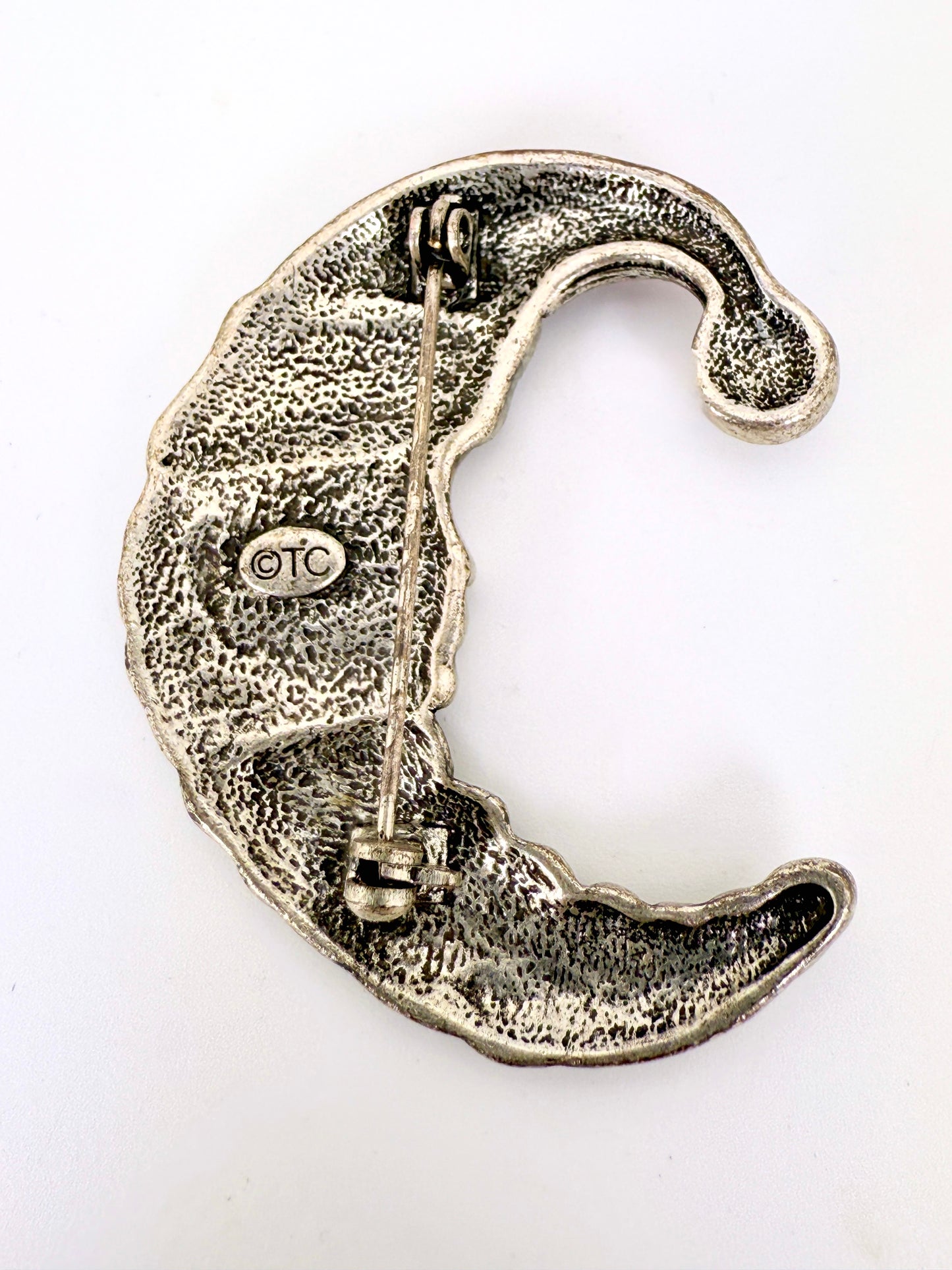 Vintage TC Crescent Moon Santa Brooch – Pewter Finish, Red Enamel & Rhinestones