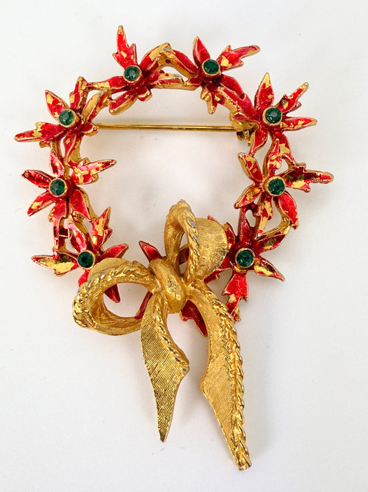 Vintage 1960s MYLU Poinsettia Christmas Wreath Brooch – Gold Tone, Red Enamel & Green Crystals