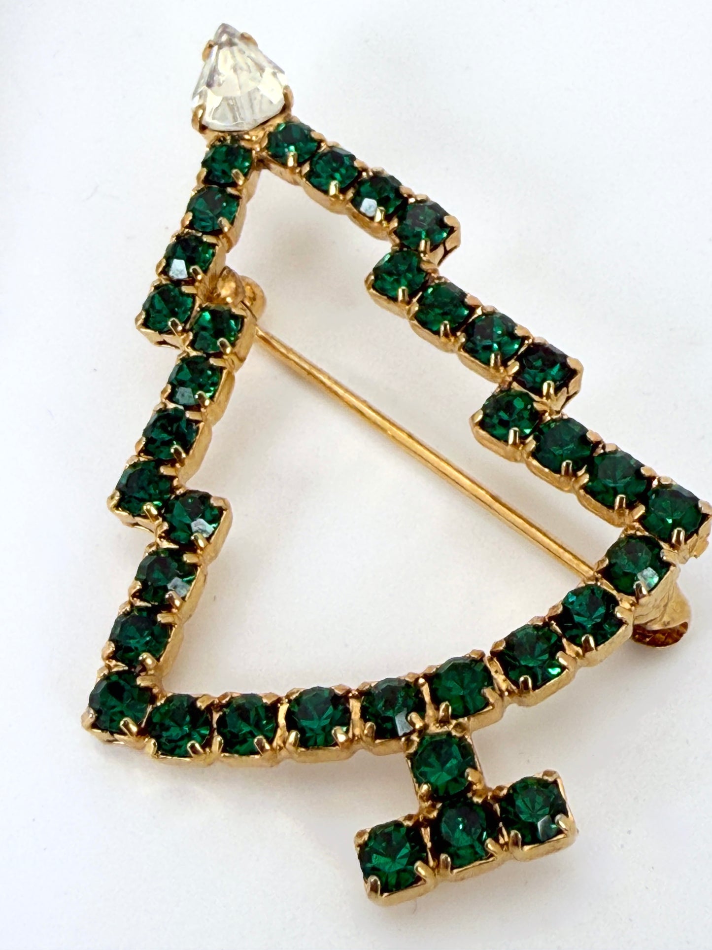 Set of 3 Vintage Rhinestone Christmas Tree Brooches – Prong-Set, Unmarked