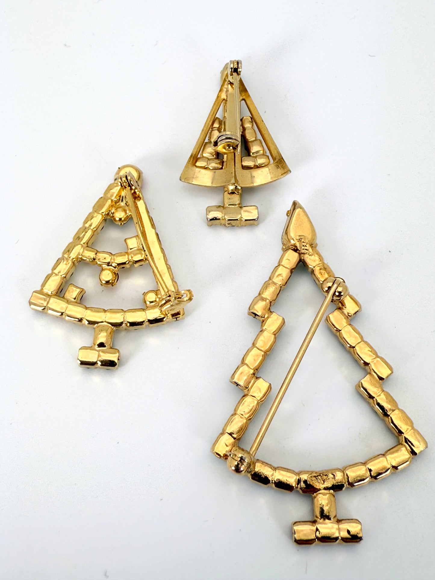 Set of 3 Vintage Rhinestone Christmas Tree Brooches – Prong-Set, Unmarked