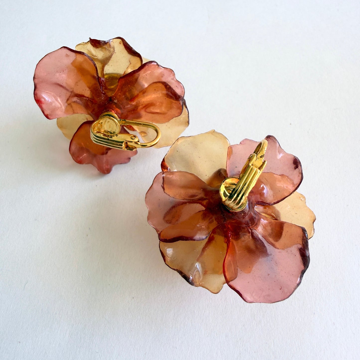 Vintage 1960s Rhinestone Cellulose Acetone Flower Earrings Clip-ons
