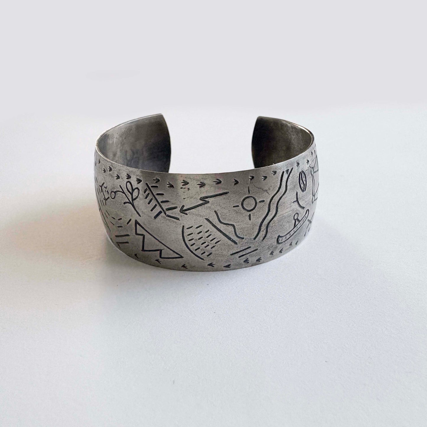Vintage Southwest Style Etched Nickel over Copper Storyteller Cuff