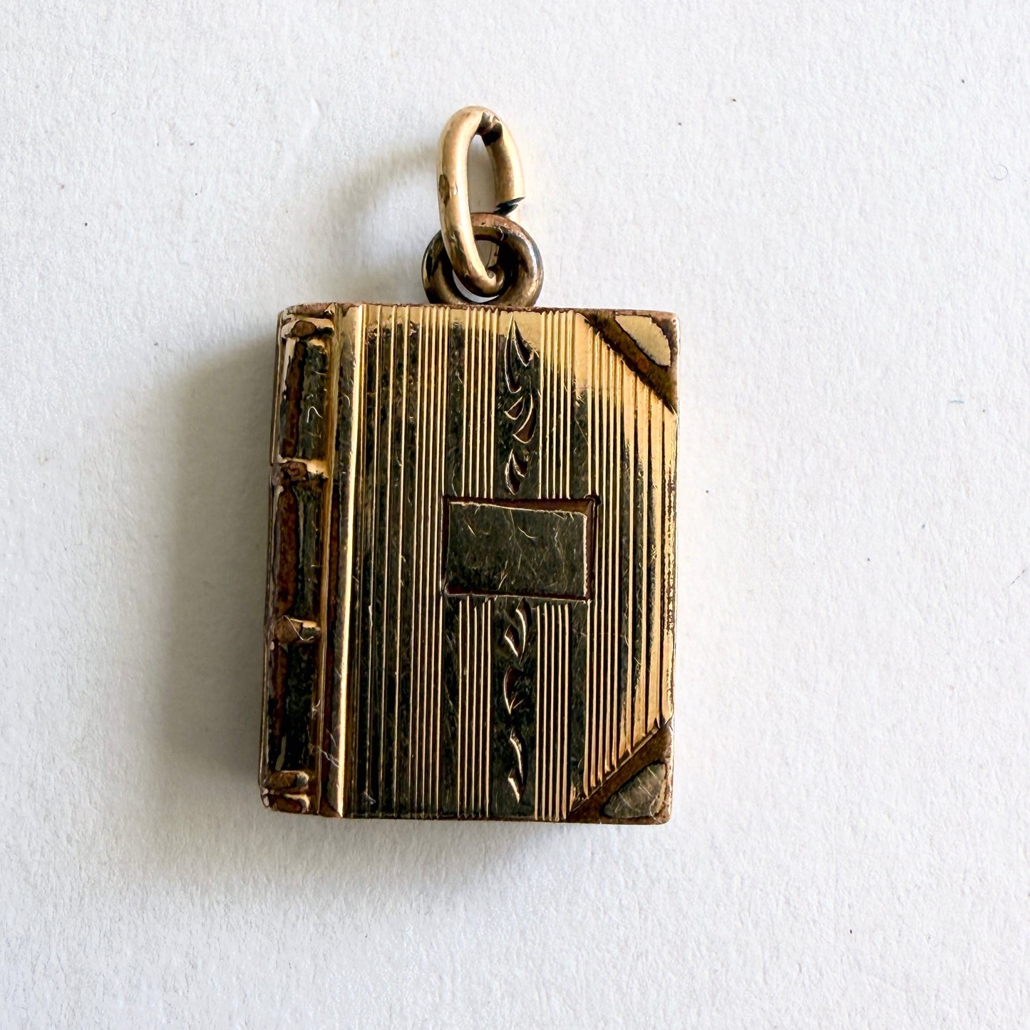 Vintage Book Locket Pendant with Photographs Gold Tone Sweetheart Keepsake 1940s Wartime Era