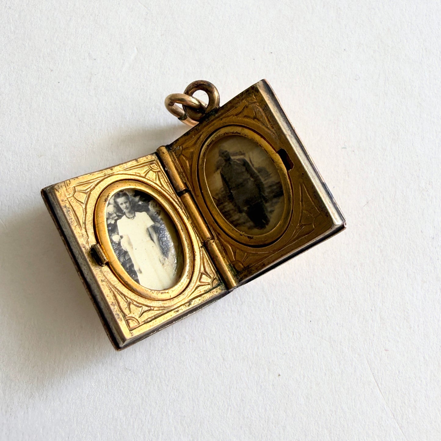 Vintage Book Locket Pendant with Photographs Gold Tone Sweetheart Keepsake 1940s Wartime Era