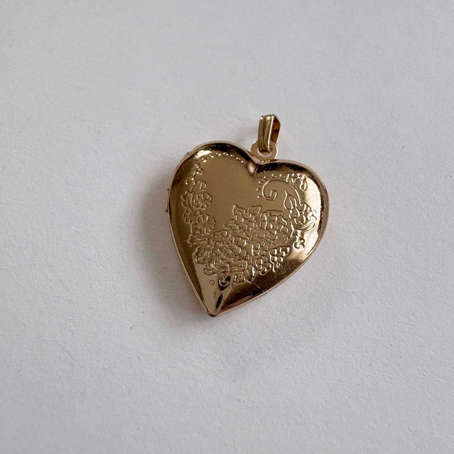Vintage Heart Locket Gold-tone