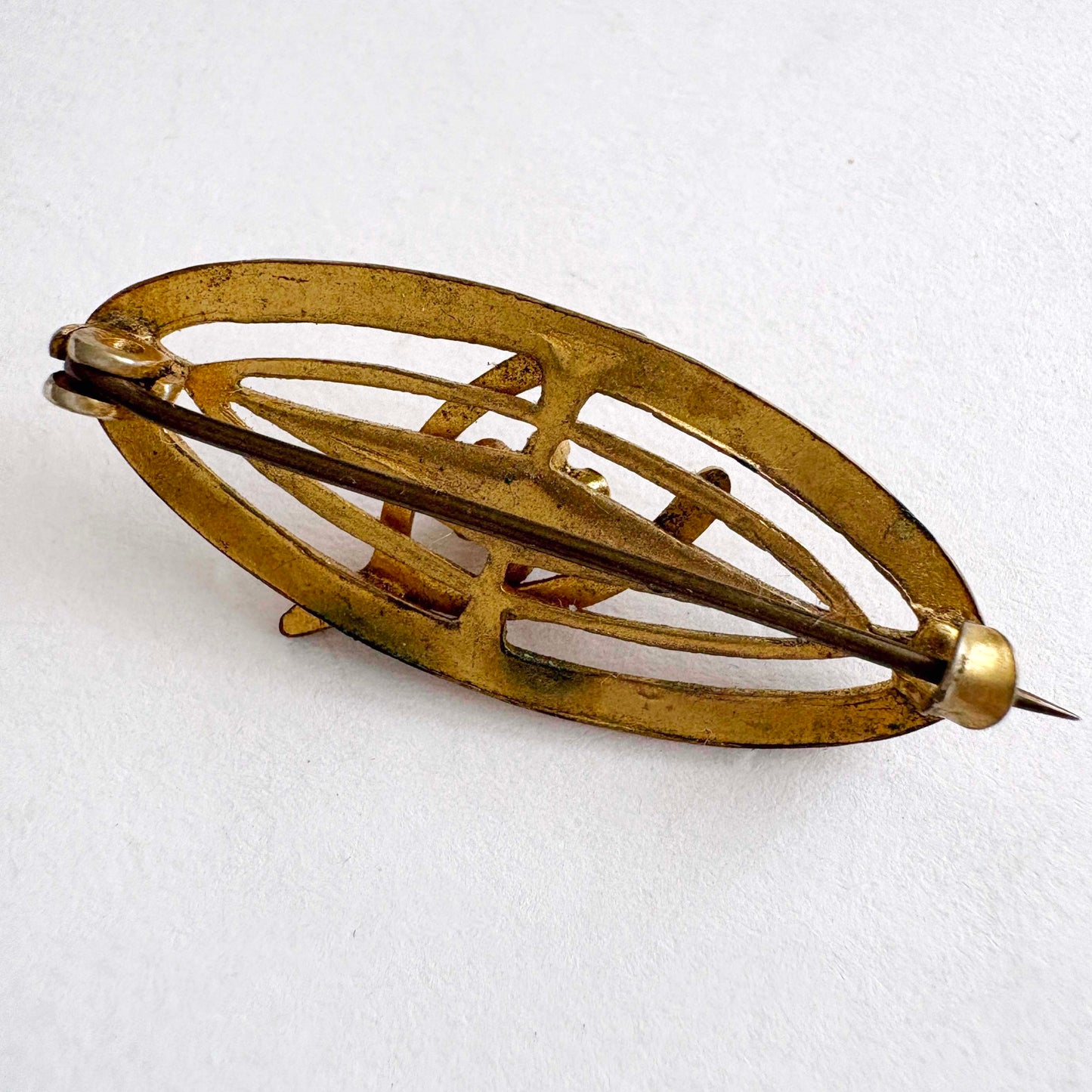 Antique Edwardian Wishbone Brooch Gold Tone with Sapphire Blue Stone c.1900–1920