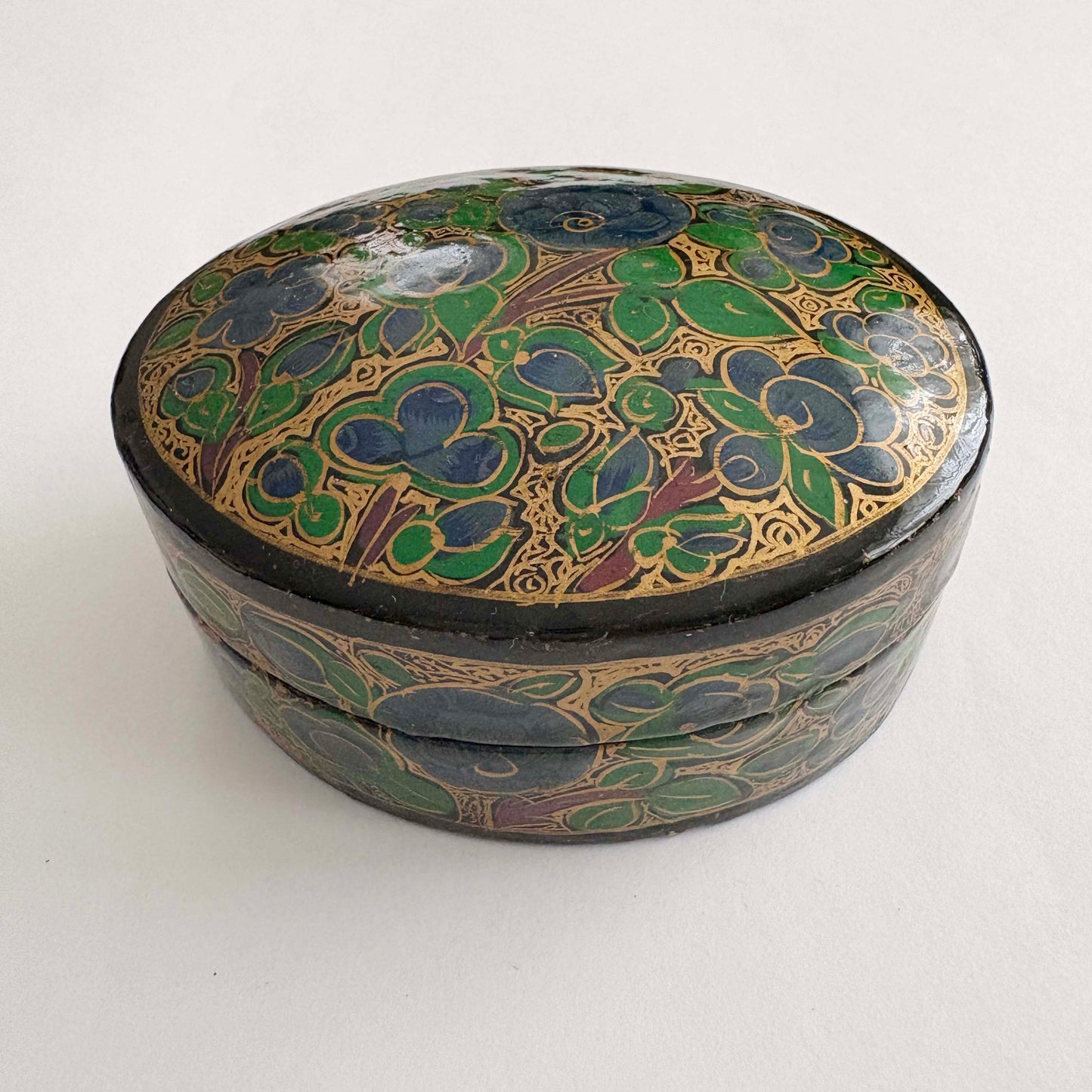 oval shaped trinket box