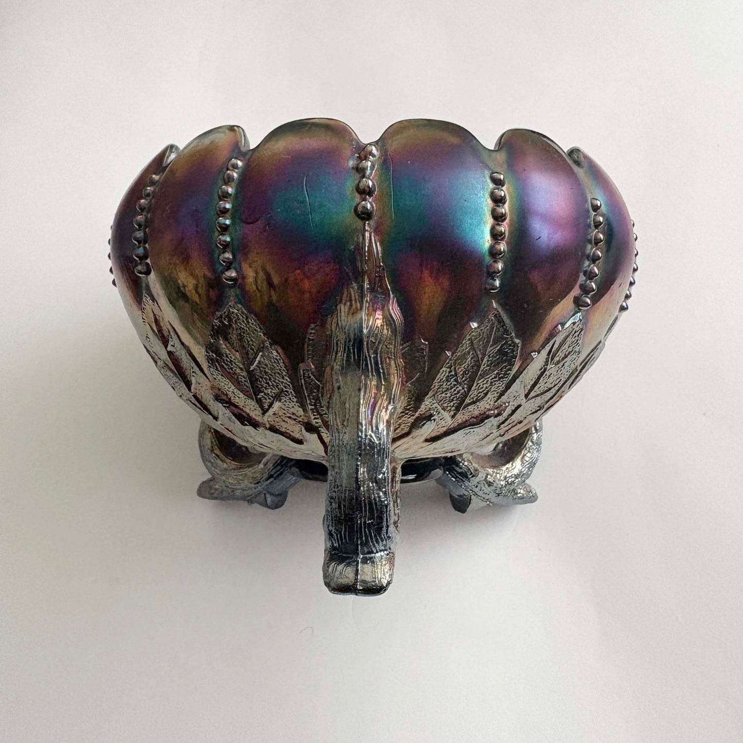 Antique Northwood "Leaf and Beads" pattern footed carnival glass rose bow
