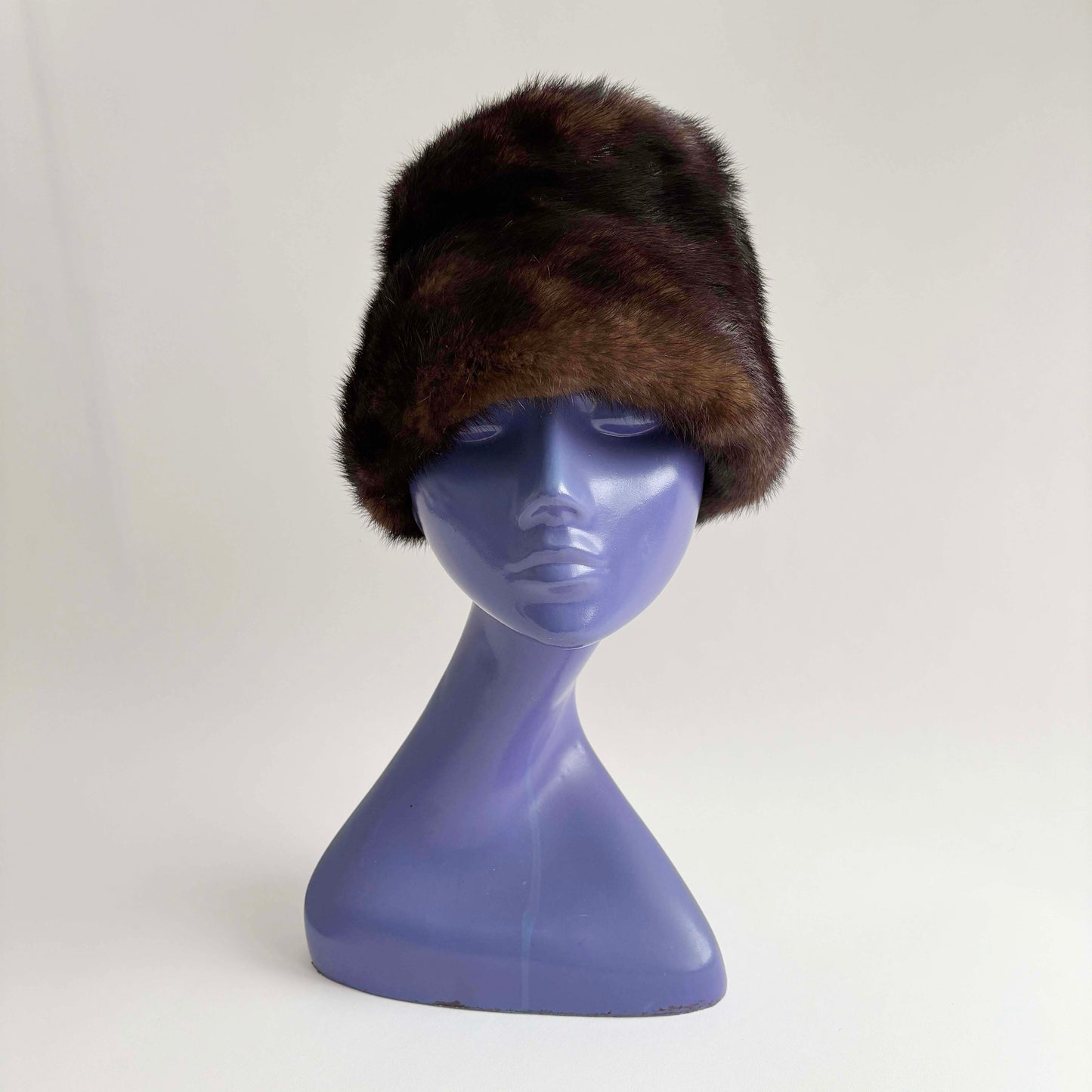 Vintage Mink Fur Pillbox Hat | Quiet Luxury