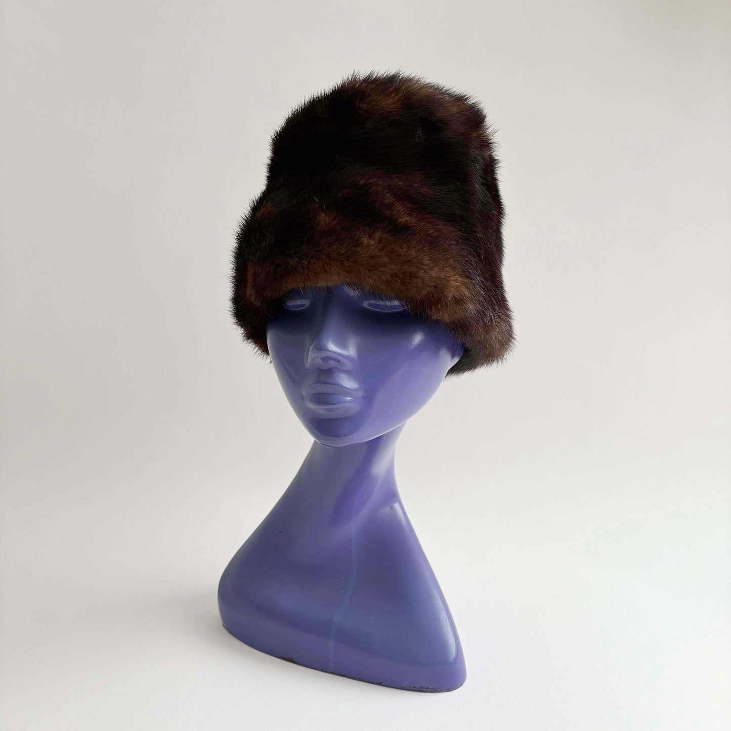 Vintage Mink Fur Pillbox Hat | Quiet Luxury