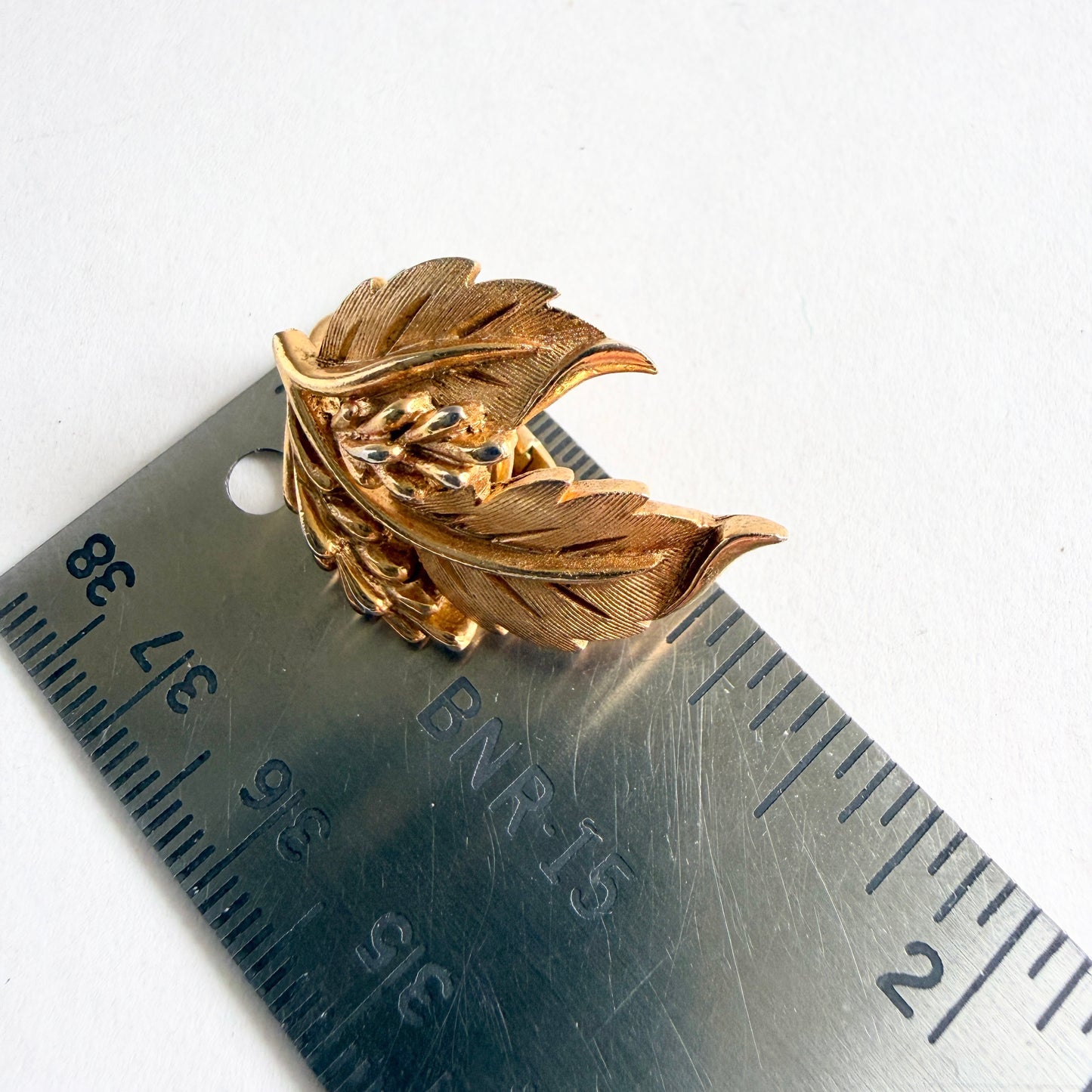 Crown Trifari Golden Berries Demi Parure Signed 1960s Leaf Spray Brooch Earrings